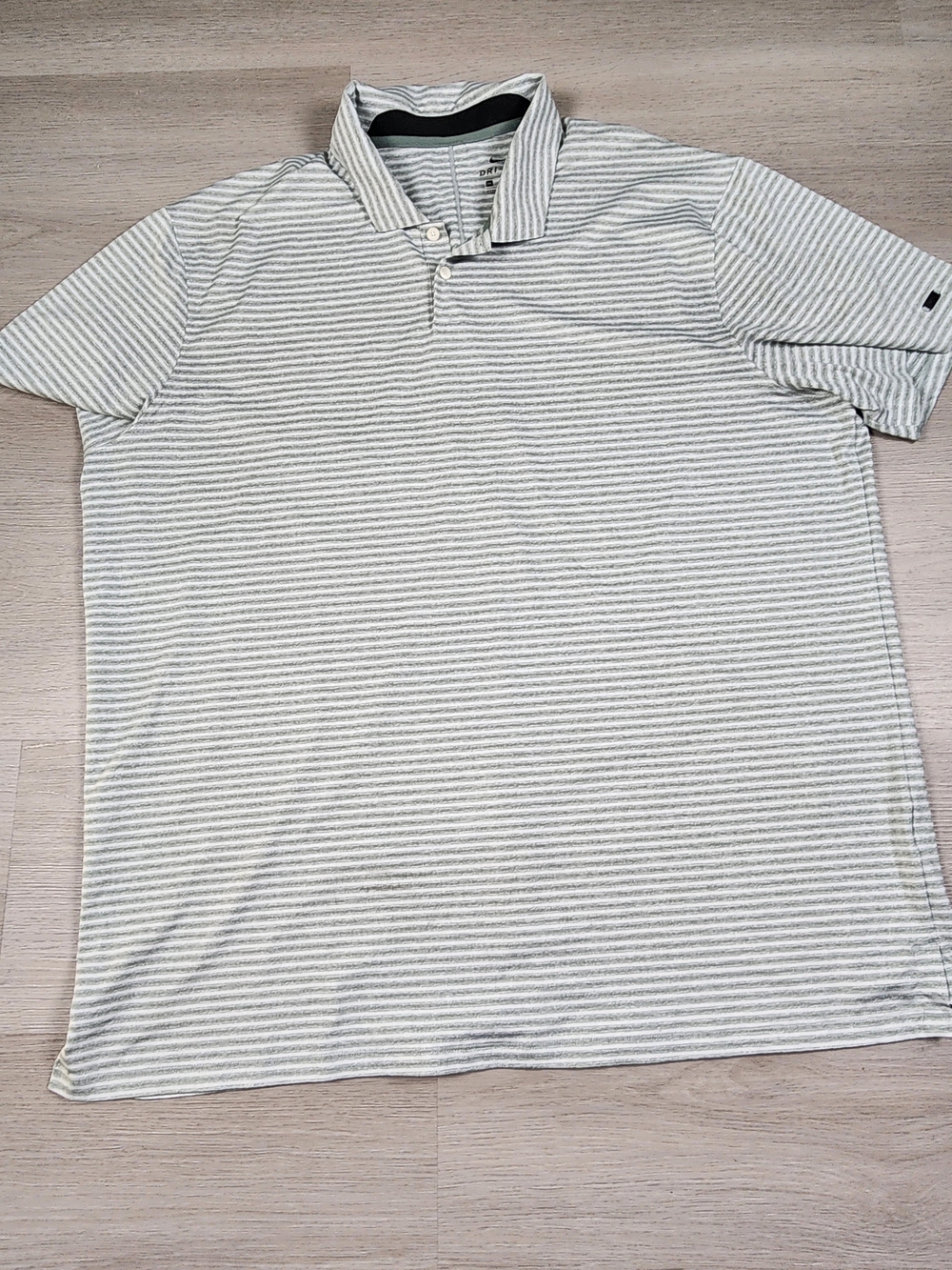 Tiger Woods Nike Men’s Golf Gray/Grren & White Striped Polo Shirt